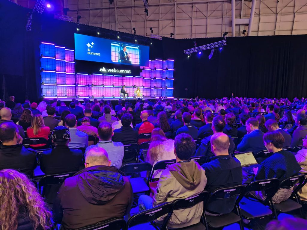 CEO da Synopsis refuta ideia de bolha da IA: o que está sendo feito agora será fundamental para o futuro. / Foto: The Builders Paraná