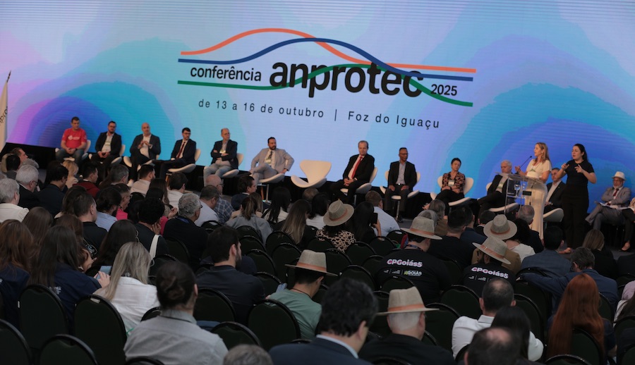 líderes de ecossistemas mostraram como os parques científicos estão deixando de ser espaços físicos para se tornarem plataformas de transformação — conectando comunidades, universidades, empresas e políticas públicas.