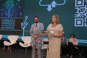 Estudo lançado pelo MCTI durante a 35ª Conferência Anprotec traça panorama inédito dos parques tecnológicos no país e mostra como esses ambientes vêm transformando conhecimento em desenvolvimento econômico.